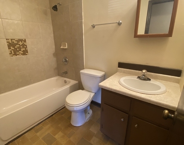 129 Tanglewood Drive - Photo Thumbnail 19