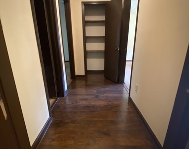 129 Tanglewood Drive - Photo Thumbnail 18