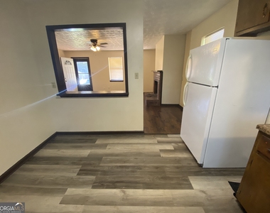 129 Tanglewood Drive - Photo Thumbnail 17