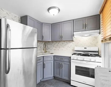 31 Glen Ave - Photo Thumbnail 6