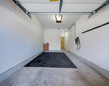 103 Crown Ct - Photo Thumbnail 26