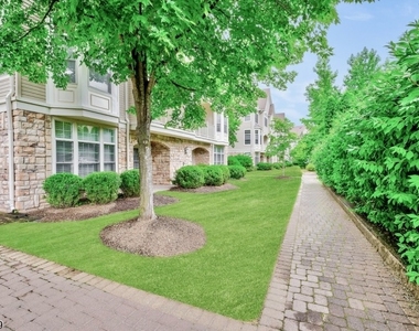 103 Crown Ct - Photo Thumbnail 38