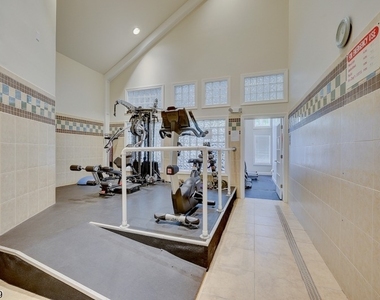 103 Crown Ct - Photo Thumbnail 32