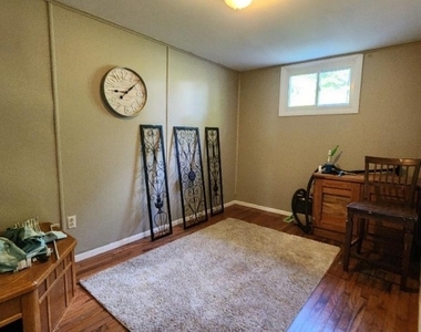 306 Nariticong Ave - Photo Thumbnail 11