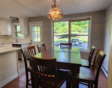 306 Nariticong Ave - Photo Thumbnail 8