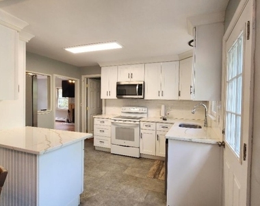 306 Nariticong Ave - Photo Thumbnail 6