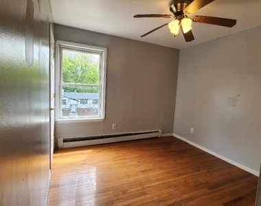 306 Nariticong Ave - Photo Thumbnail 10
