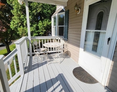 306 Nariticong Ave - Photo Thumbnail 1