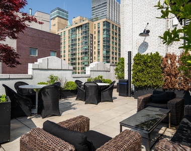 116 John Street - Photo Thumbnail 4