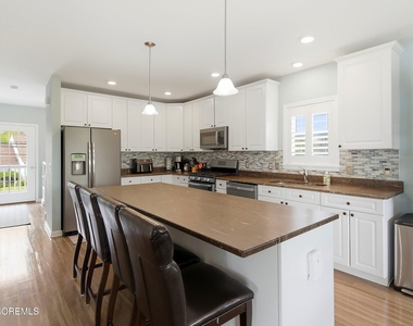 632 Drum Point Road - Photo Thumbnail 12