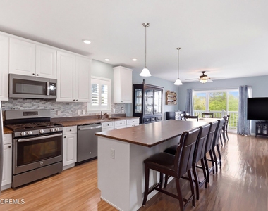 632 Drum Point Road - Photo Thumbnail 16