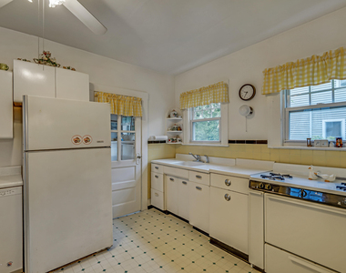 514 Brighton Avenue - Photo Thumbnail 13