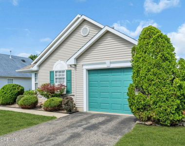 3178 Dillon Lane - Photo Thumbnail 2