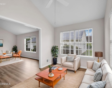 3178 Dillon Lane - Photo Thumbnail 17