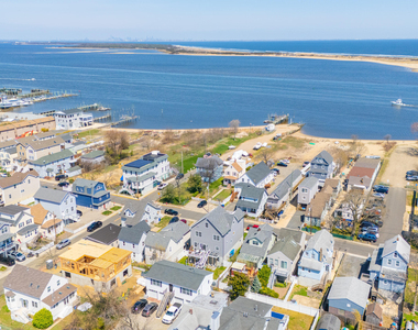 27 5th Street - Photo Thumbnail 37