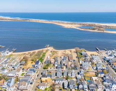 27 5th Street - Photo Thumbnail 42