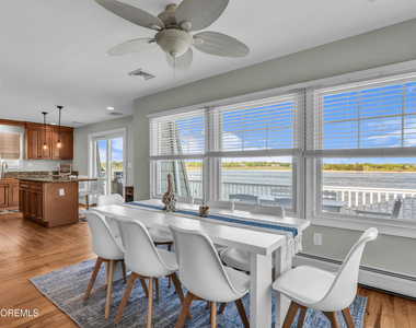 14 Willow Way - Photo Thumbnail 10