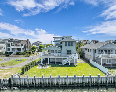 14 Willow Way - Photo Thumbnail 2
