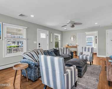 14 Willow Way - Photo Thumbnail 7