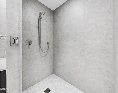 20 Melrose Terrace - Photo Thumbnail 13