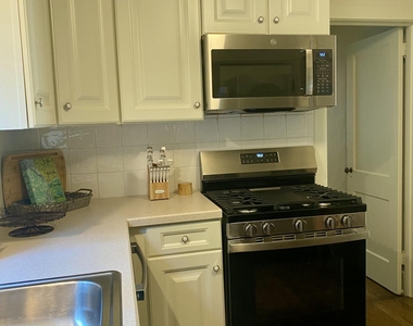 206 Monroe Avenue - Photo Thumbnail 5