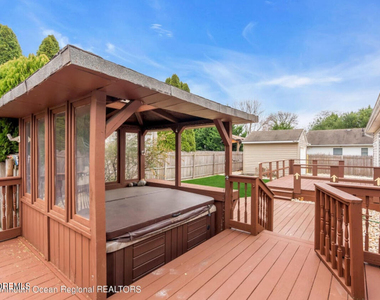1008 4th Avenue - Photo Thumbnail 16