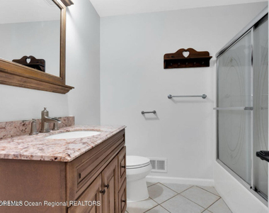 1008 4th Avenue - Photo Thumbnail 8