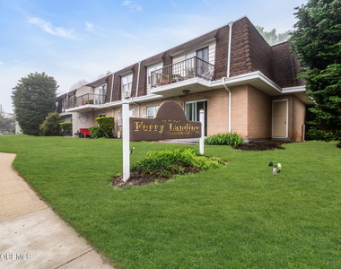 321 Shore Drive - Photo Thumbnail 13