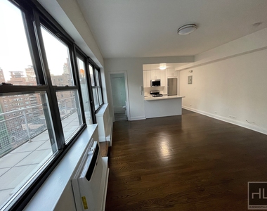 East 69 Street - Photo Thumbnail 1