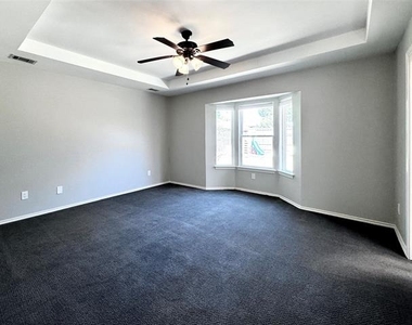 3801 Grifbrick Drive - Photo Thumbnail 22