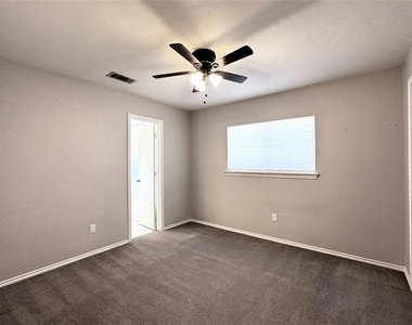 3801 Grifbrick Drive - Photo Thumbnail 21