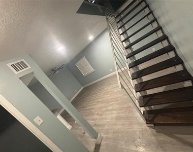 301 Rolston Road - Photo Thumbnail 1