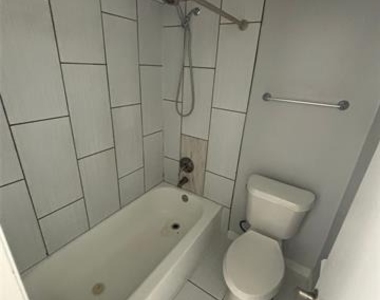 301 Rolston Road - Photo Thumbnail 5