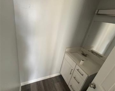 301 Rolston Road - Photo Thumbnail 1