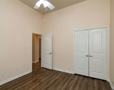 129 Griffin Avenue - Photo Thumbnail 18
