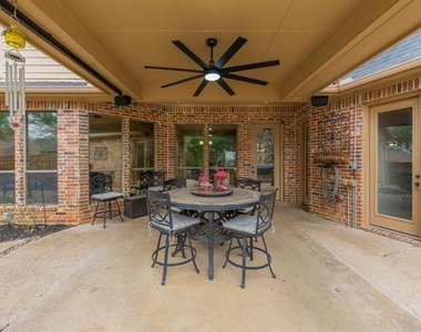 109 Meadowlands Drive - Photo Thumbnail 32
