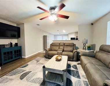 856 Poncho Lane - Photo Thumbnail 7