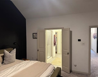 4429 Union Street - Photo Thumbnail 9