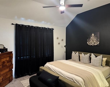 4429 Union Street - Photo Thumbnail 8