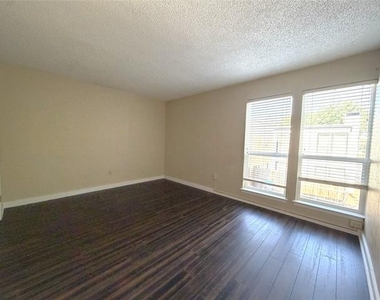 1725 Ashland Avenue - Photo Thumbnail 19