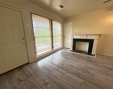 140 E Wilkinson Street - Photo Thumbnail 4
