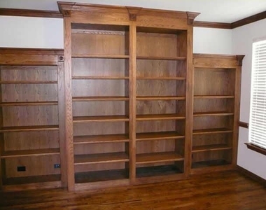 910 Redbird Lane - Photo Thumbnail 4