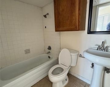 9801 Walnut Street - Photo Thumbnail 9