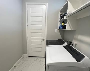 4275 Curtiss Drive - Photo Thumbnail 21