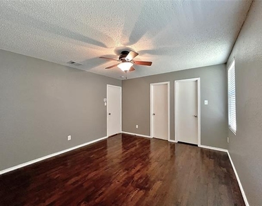 1412 Anna Lea Lane - Photo Thumbnail 13