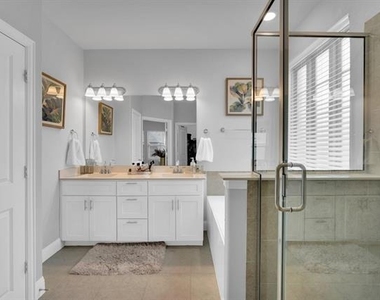 1498 Weston Road - Photo Thumbnail 14