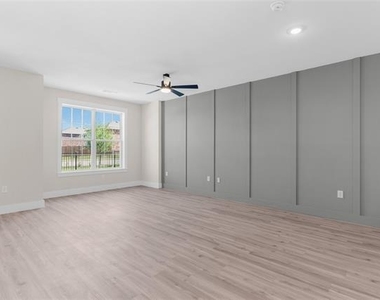 1650 Palladio Loop - Photo Thumbnail 12
