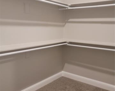 3200 King Street - Photo Thumbnail 4