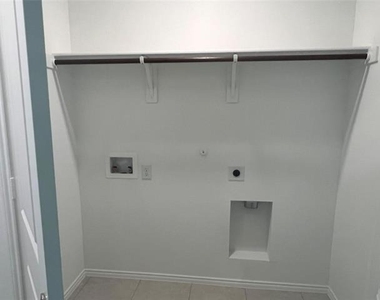 5836 Timber Point Drive - Photo Thumbnail 13