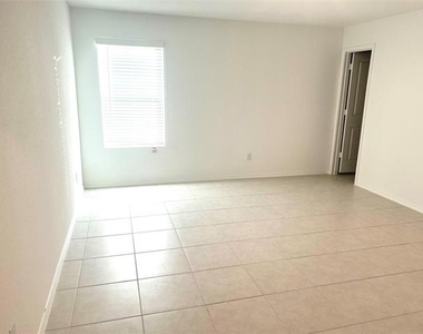 5836 Timber Point Drive - Photo Thumbnail 8